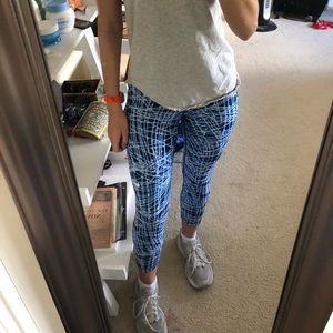 NIKE PRO DRI FIT LEGGINGS